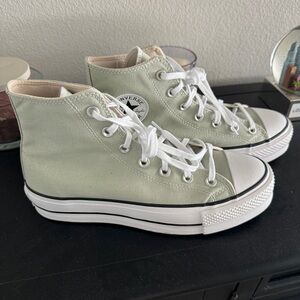 Platform Converse